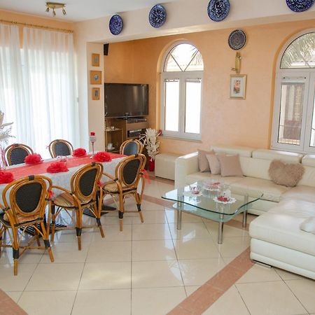 Pool Mansion Magnolia - Comfort Rooms Novalja Extérieur photo