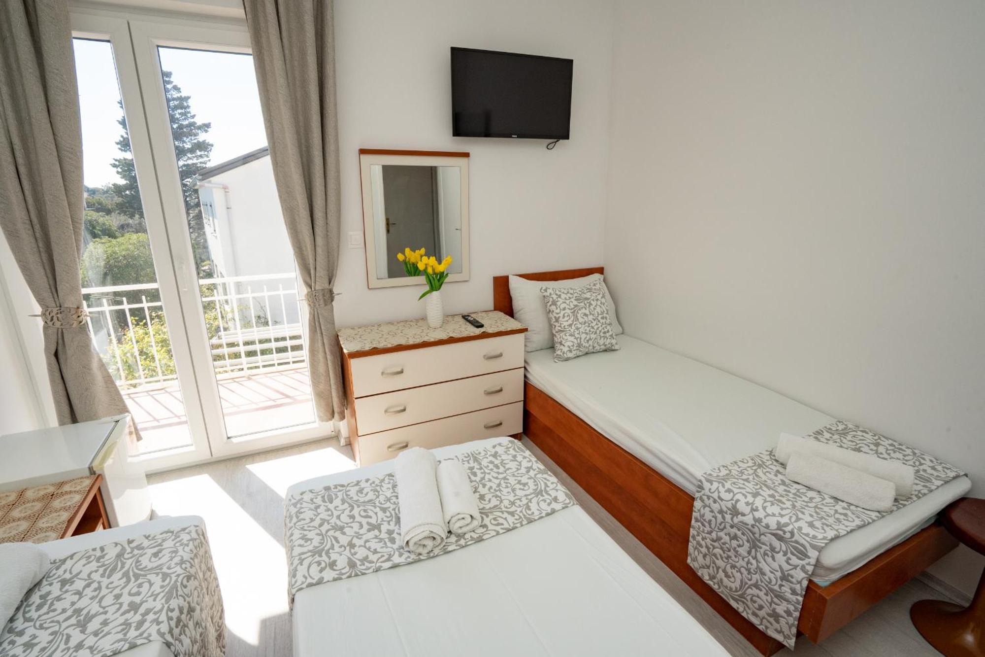 Pool Mansion Magnolia - Comfort Rooms Novalja Extérieur photo