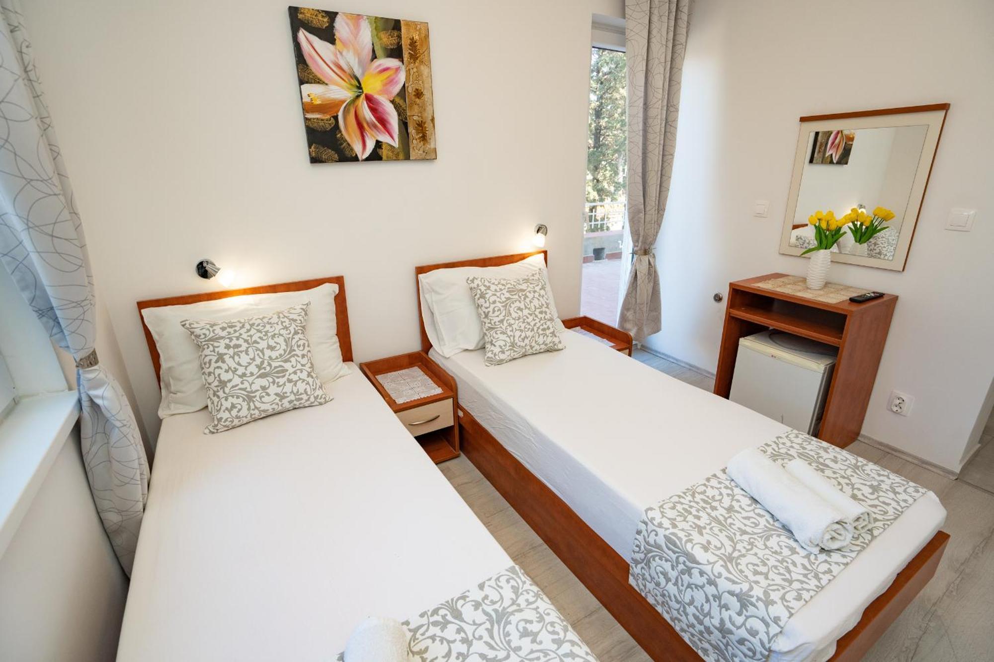 Pool Mansion Magnolia - Comfort Rooms Novalja Extérieur photo