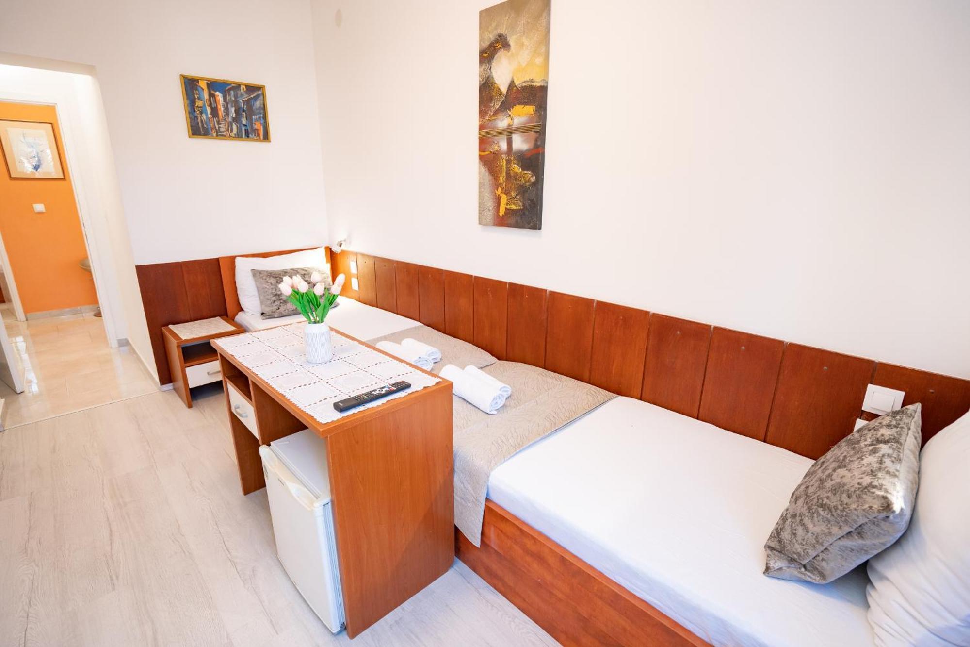 Pool Mansion Magnolia - Comfort Rooms Novalja Extérieur photo